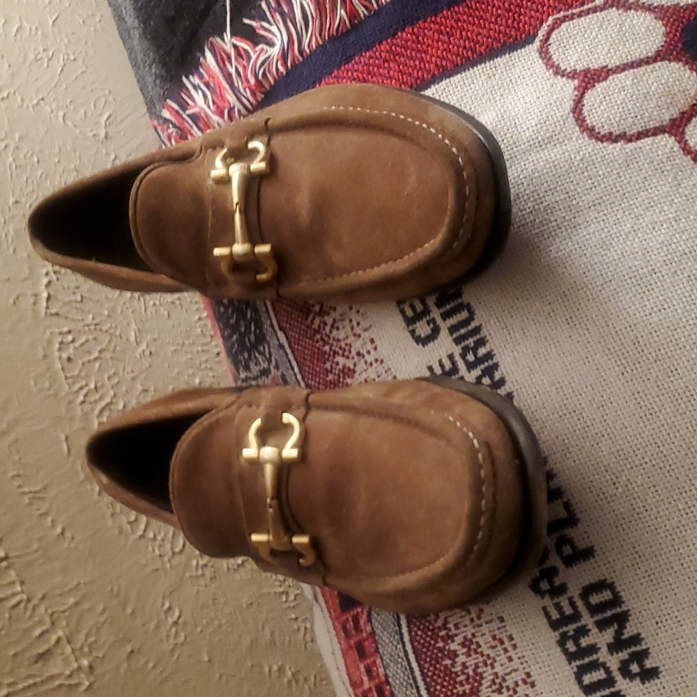 Men Ferragamo brown suede loafers